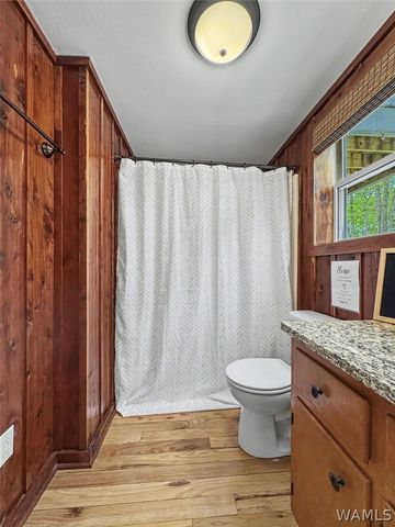 15550 Beacon Point, Northport, AL 35475