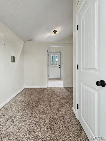 15550 Beacon Point, Northport, AL 35475