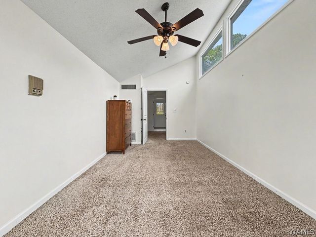 15550 Beacon Point, Northport, AL 35475