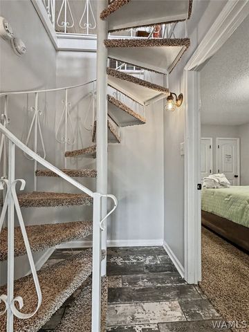 15550 Beacon Point, Northport, AL 35475