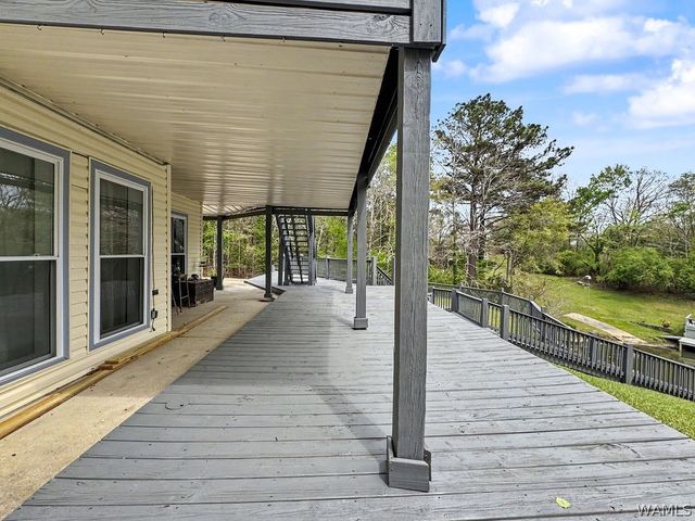 15550 Beacon Point, Northport, AL 35475