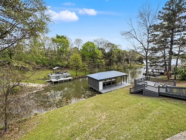 15550 Beacon Point, Northport, AL 35475