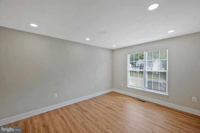 3609 WILLOW RIDGE CT, District Heights, MD 20747