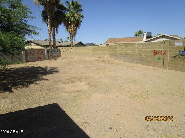 7914 W MESCAL Street W, Peoria, AZ 85345