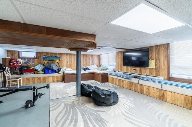 690 Spring Beach Road, Rome City, IN 46784