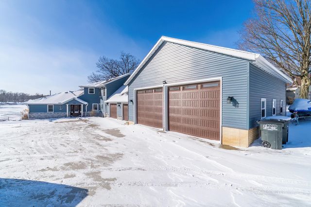 690 Spring Beach Road, Rome City, IN 46784