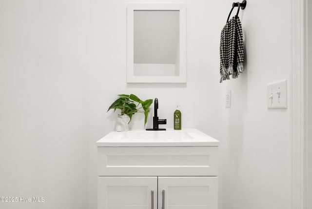 2709 Worth Drive B, Wilmington, NC 28412