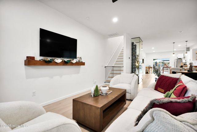 2709 Worth Drive B, Wilmington, NC 28412