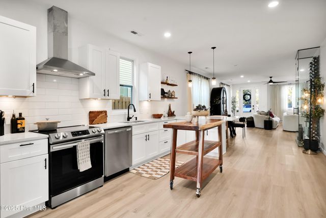 2709 Worth Drive B, Wilmington, NC 28412