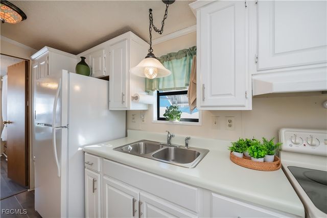 187 Ramble DR, North Fort Myers, FL 33903