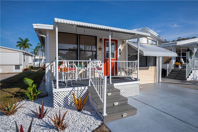 187 Ramble DR, North Fort Myers, FL 33903