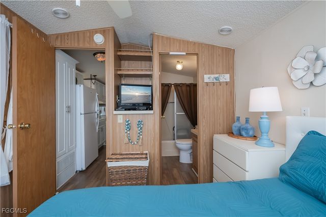 187 Ramble DR, North Fort Myers, FL 33903