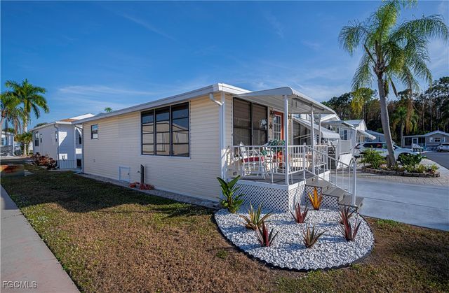 187 Ramble DR, North Fort Myers, FL 33903