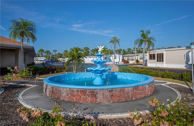 187 Ramble DR, North Fort Myers, FL 33903