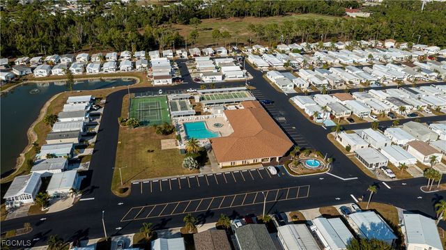 187 Ramble DR, North Fort Myers, FL 33903