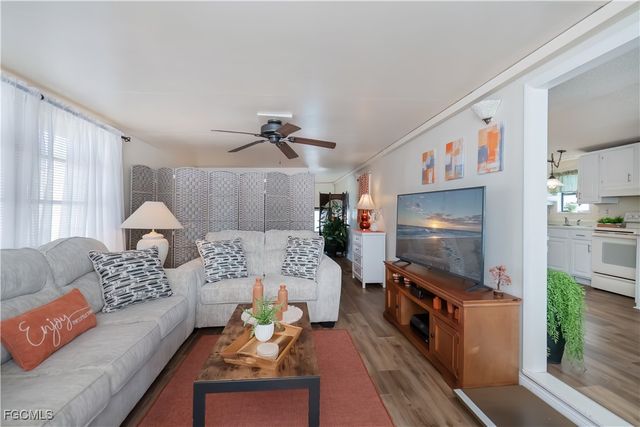 187 Ramble DR, North Fort Myers, FL 33903