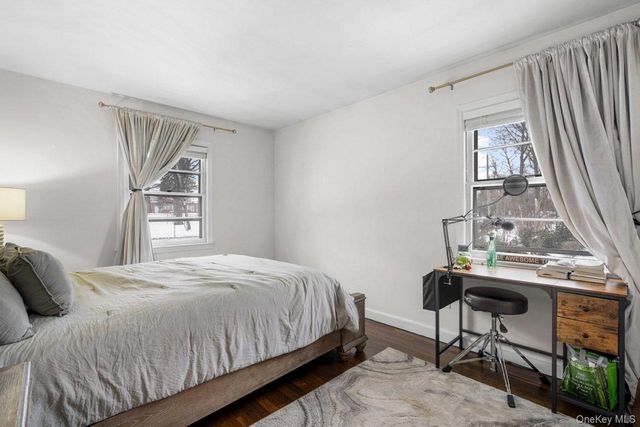 1015 Mamaroneck Avenue, White Plains, NY 10605