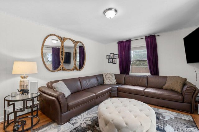 1015 Mamaroneck Avenue, White Plains, NY 10605