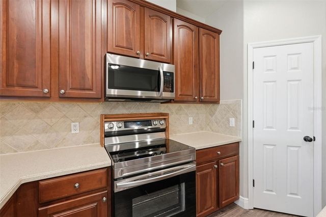 8836 CAMERON CREST DRIVE, Tampa, FL 33626