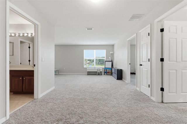 8836 CAMERON CREST DRIVE, Tampa, FL 33626