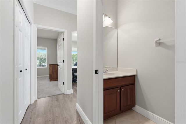 8836 CAMERON CREST DRIVE, Tampa, FL 33626