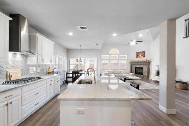 1412 Summer Lane, Mckinney, TX 75071