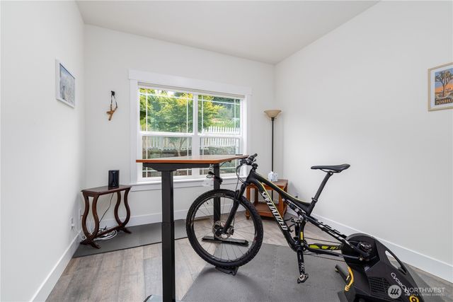 40 E Cedarland Lane, Allyn, WA 98524