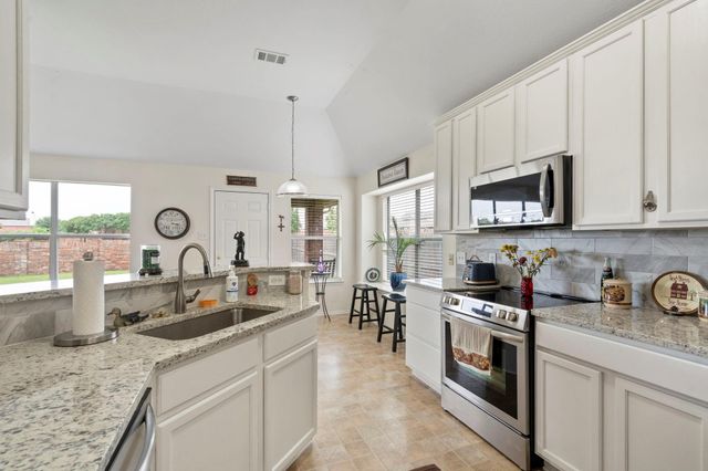 404 Dartmoor Drive, Celina, TX 75009