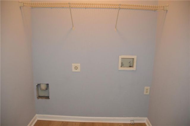 288 Alcovy Walk Drive, Lawrenceville, GA 30045