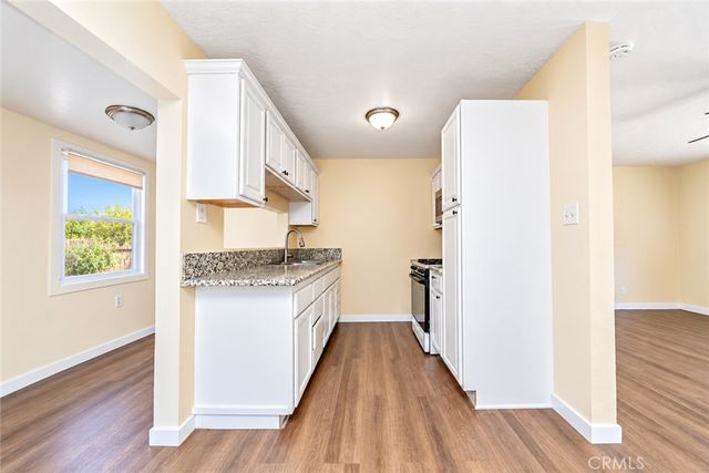3483 Skylane Drive, Jurupa Valley, CA 92509