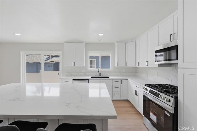 727 Brossard, Thousand Oaks, CA 91360