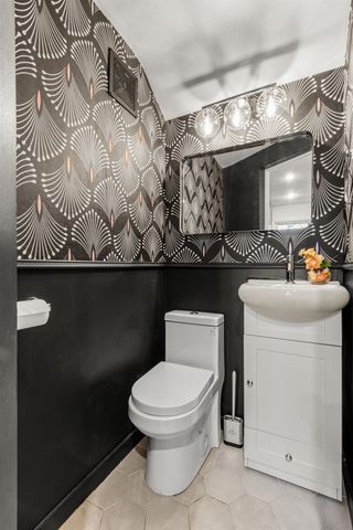 398 FAIRMOUNT AVE, Jc, Journal Square, NJ 07306