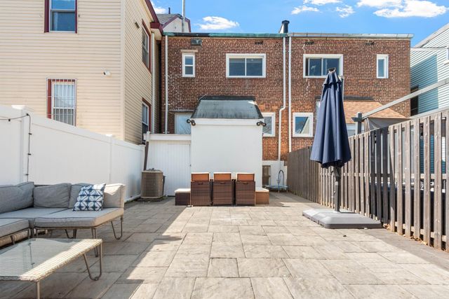 398 FAIRMOUNT AVE, Jc, Journal Square, NJ 07306