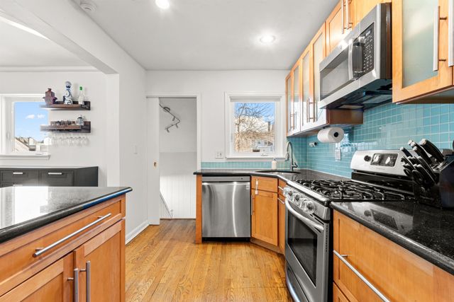 398 FAIRMOUNT AVE, Jc, Journal Square, NJ 07306