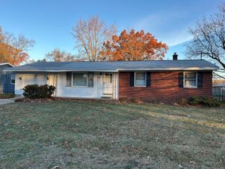 401 1st Avenue, Holland, MI 49424