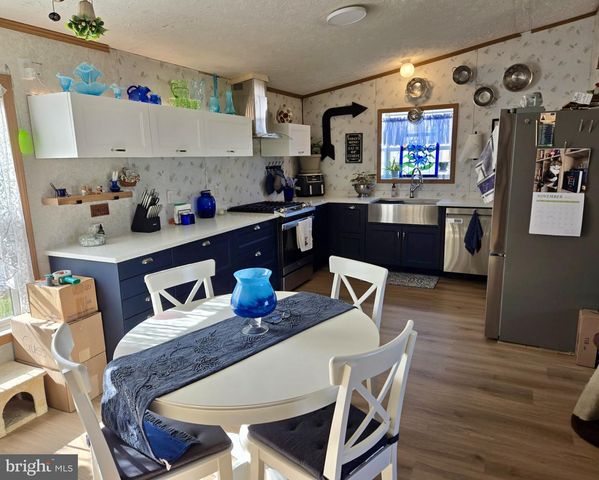 92 ARROWHEAD RD, Shamong Twp, NJ 08088