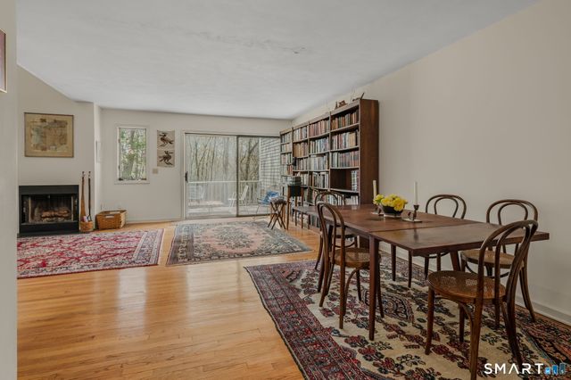 2 Laurel Drive, Old Lyme, CT 06441