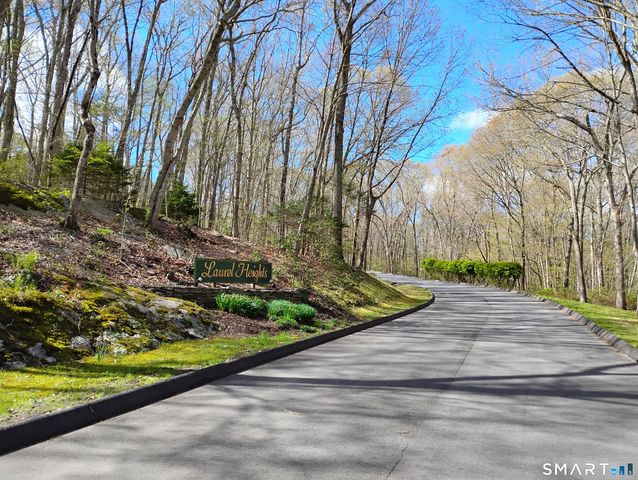 2 Laurel Drive, Old Lyme, CT 06441