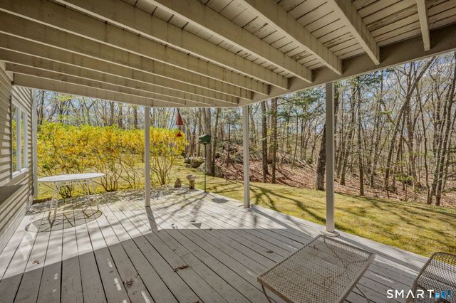 2 Laurel Drive, Old Lyme, CT 06441
