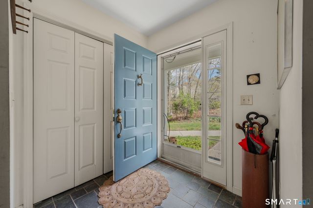 2 Laurel Drive, Old Lyme, CT 06441