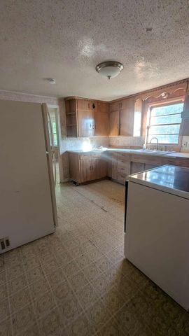 567 6th Street, Buffalo Lake, MN 55314