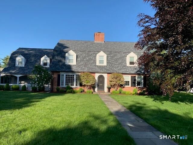 28 Colony Road, West Hartford, CT 06117