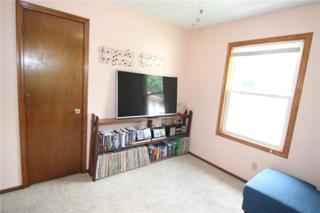 16912 E 170th Court, Belton, MO 64012