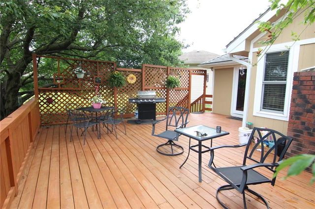 16912 E 170th Court, Belton, MO 64012