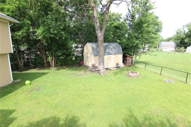 16912 E 170th Court, Belton, MO 64012