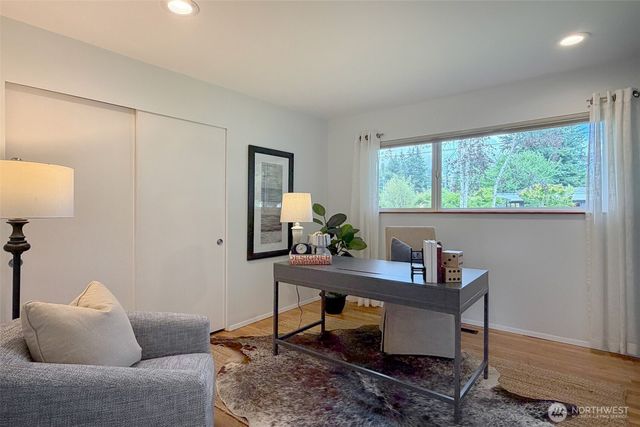 16857 Palatine Avenue N, Shoreline, WA 98133