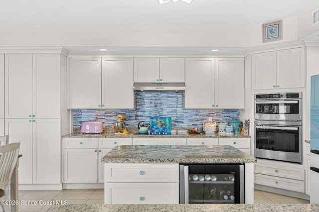 1435 S Harbor City Boulevard 504, Melbourne, FL 32901