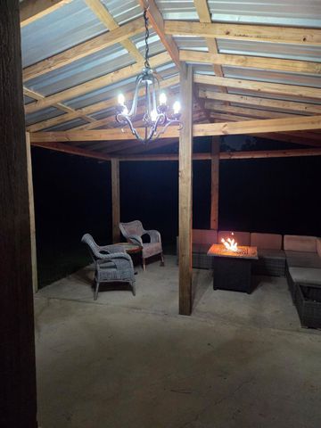 277 Lucy, Livingston, TX 77351