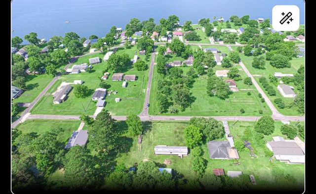 277 Lucy, Livingston, TX 77351