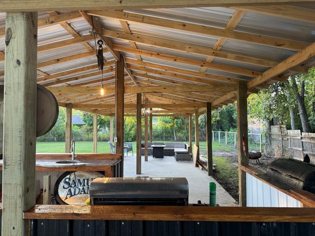 277 Lucy, Livingston, TX 77351